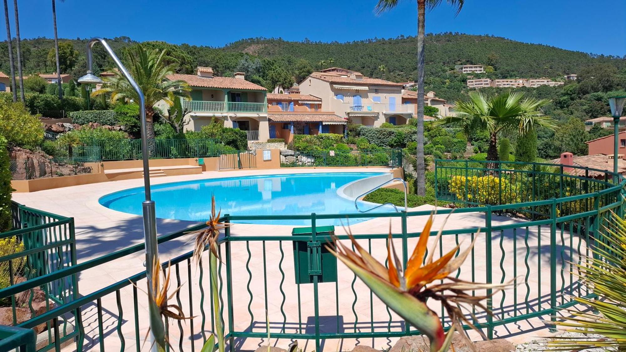 Appartamento Rochemarine Panoramic Théoule-sur-Mer Esterno foto