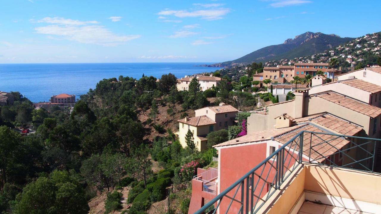 Appartamento Rochemarine Panoramic Théoule-sur-Mer Esterno foto